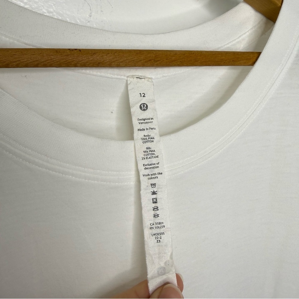 LULULEMON White All Yours Short Sleeve T-Shirt - Picture 4 of 7
